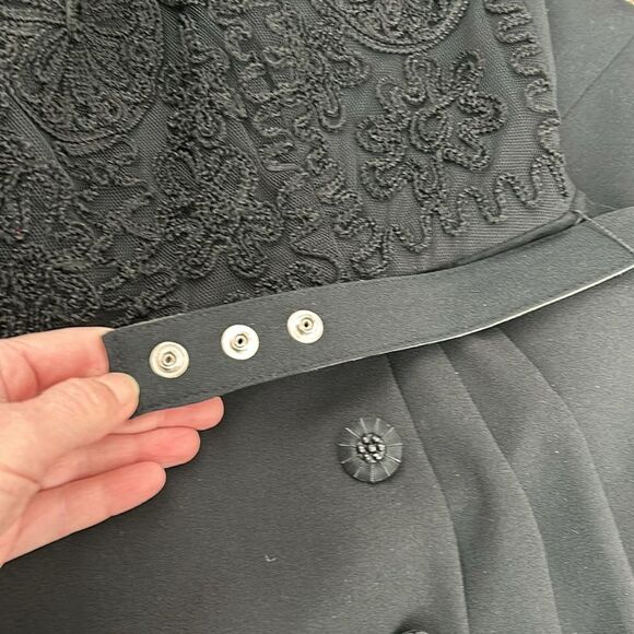 Vintage Kenar Dress Formal Sleeveless Black Maxi Crocheted Dress - Picture 14 of 15